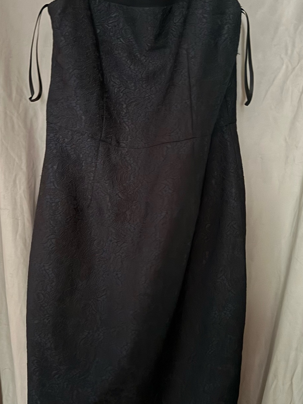 Vera Wang Black Jacquard Midi Dress